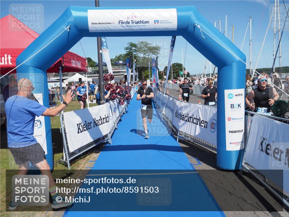 17.08.2025 - KN Förde Triathlon 2025 MichiJ http://msf.ph/oto/8591503 17.08.2025 13:51:23 Laufen 446 meine-sportfotos.de