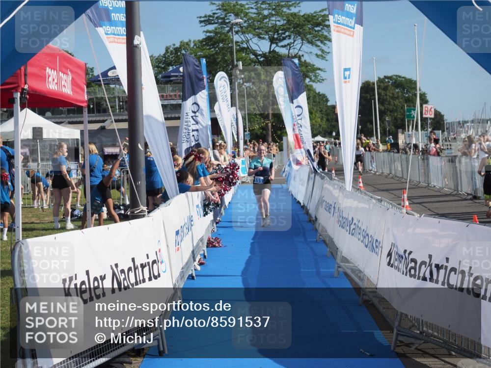 17.08.2025 - KN Förde Triathlon 2025 MichiJ http://msf.ph/oto/8591537 17.08.2025 10:34:03 Laufen 151 meine-sportfotos.de