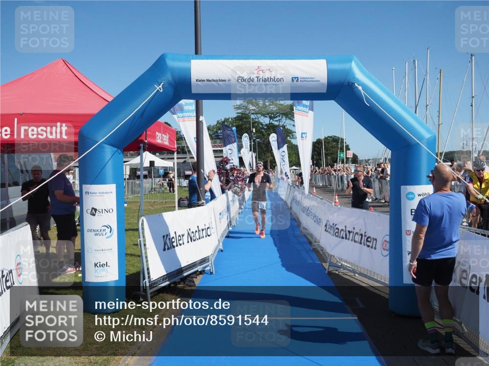 17.08.2025 - KN Förde Triathlon 2025 MichiJ http://msf.ph/oto/8591544 17.08.2025 11:51:45 Laufen 261 meine-sportfotos.de