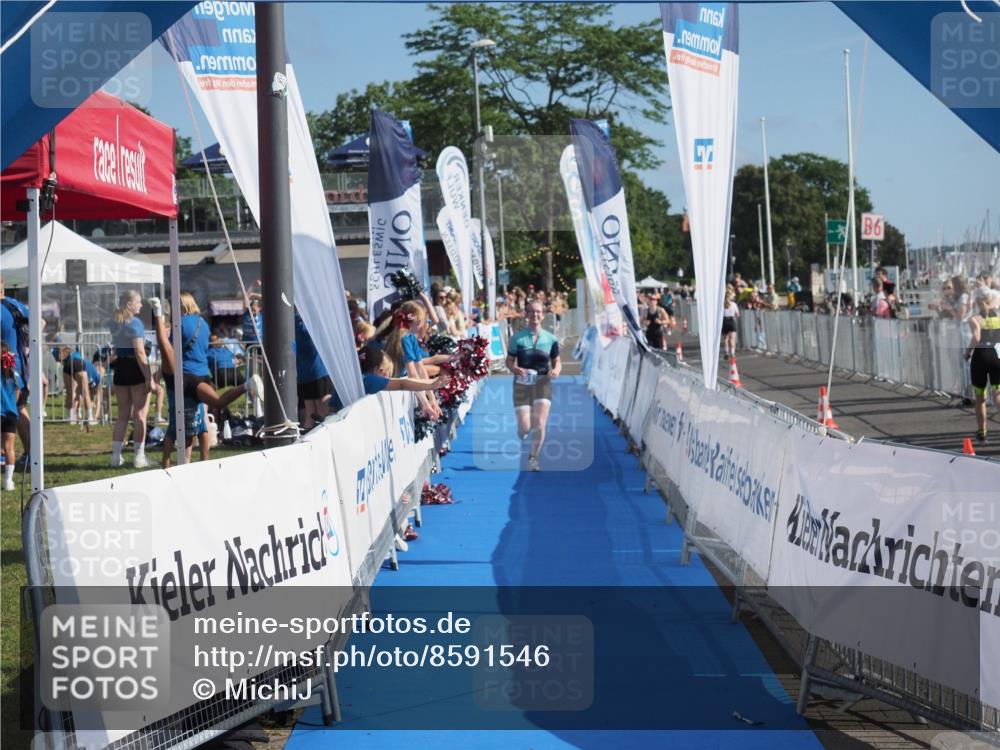 17.08.2025 - KN Förde Triathlon 2025 MichiJ http://msf.ph/oto/8591546 17.08.2025 10:34:03 Laufen 151 meine-sportfotos.de