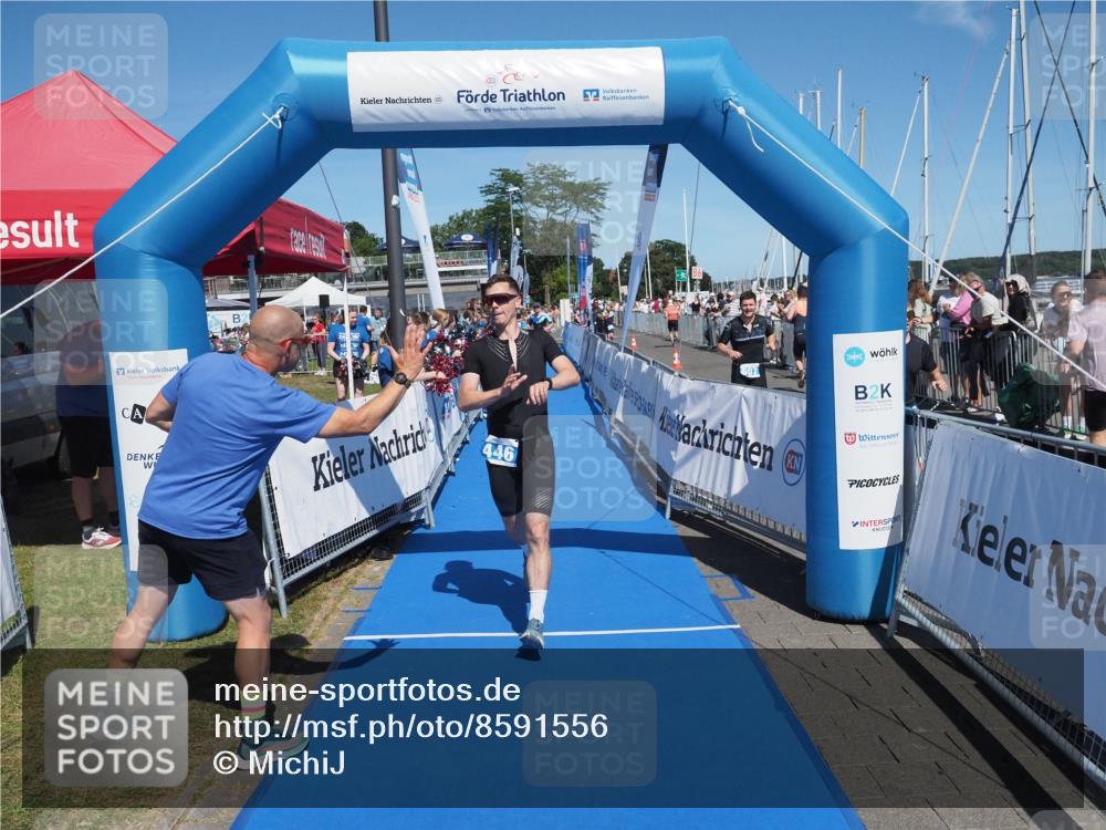 17.08.2025 - KN Förde Triathlon 2025 MichiJ http://msf.ph/oto/8591556 17.08.2025 13:51:24 Laufen 446, 473 meine-sportfotos.de