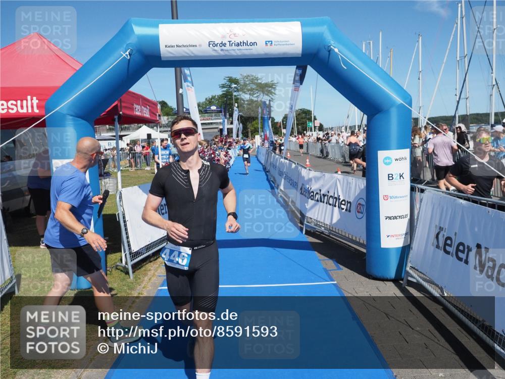 17.08.2025 - KN Förde Triathlon 2025 MichiJ http://msf.ph/oto/8591593 17.08.2025 13:51:25 Laufen 446, 473 meine-sportfotos.de