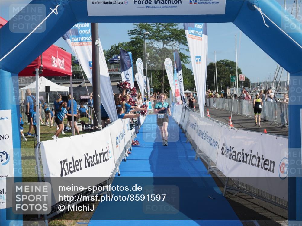 17.08.2025 - KN Förde Triathlon 2025 MichiJ http://msf.ph/oto/8591597 17.08.2025 10:34:04 Laufen 151 meine-sportfotos.de