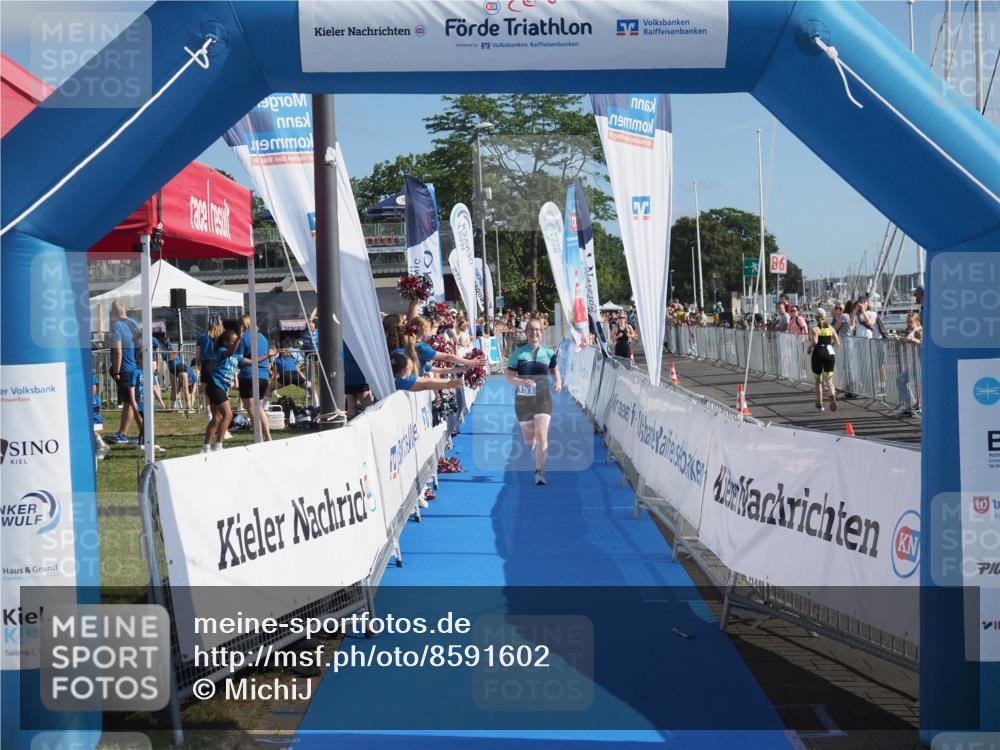 17.08.2025 - KN Förde Triathlon 2025 MichiJ http://msf.ph/oto/8591602 17.08.2025 10:34:04 Laufen 151 meine-sportfotos.de