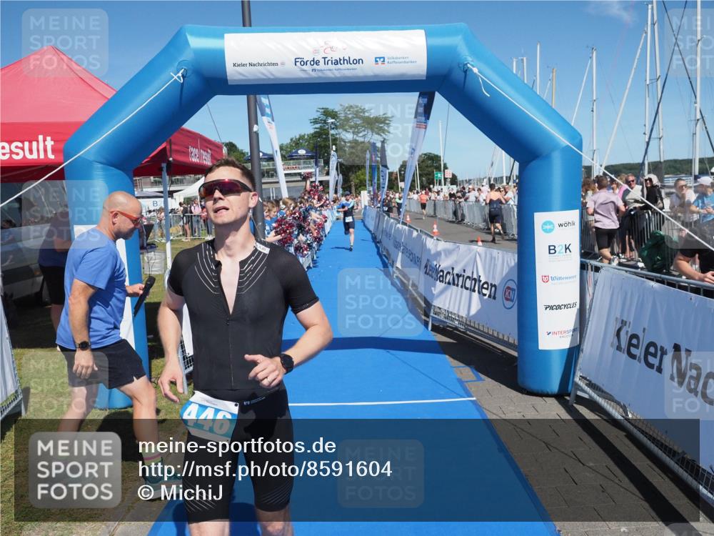 17.08.2025 - KN Förde Triathlon 2025 MichiJ http://msf.ph/oto/8591604 17.08.2025 13:51:25 Laufen 446, 473 meine-sportfotos.de