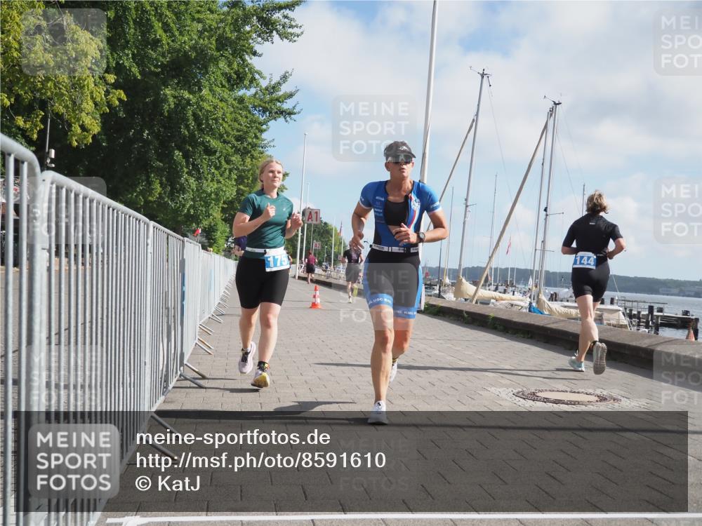 17.08.2025 - KN Förde Triathlon 2025 KatJ http://msf.ph/oto/8591610 17.08.2025 10:18:56 Laufen 109, 170, 175 meine-sportfotos.de