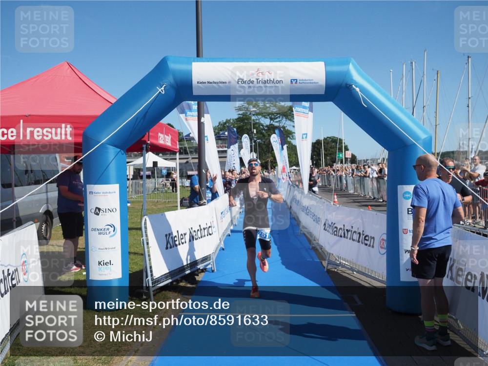 17.08.2025 - KN Förde Triathlon 2025 MichiJ http://msf.ph/oto/8591633 17.08.2025 11:51:47 Laufen 261 meine-sportfotos.de