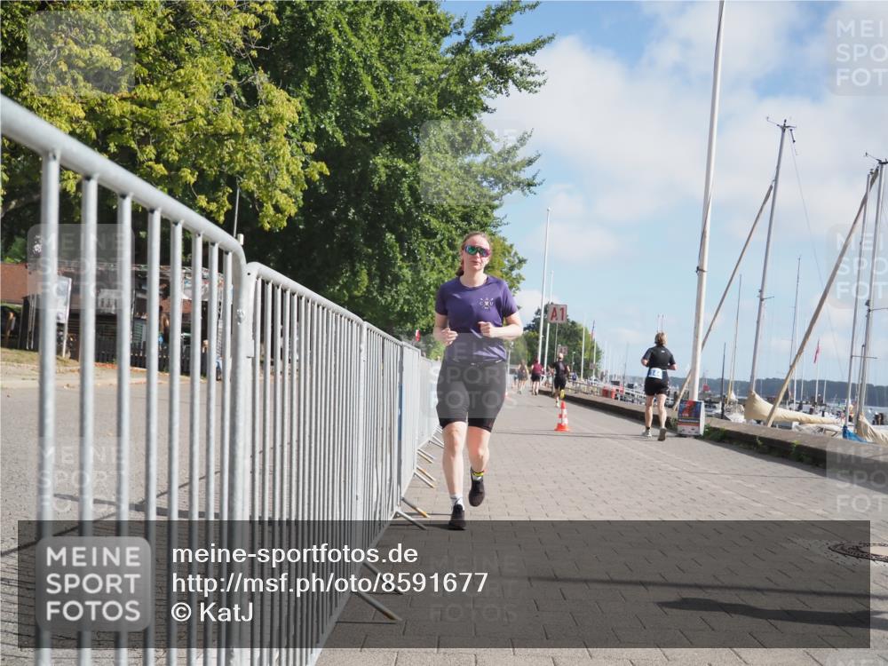 17.08.2025 - KN Förde Triathlon 2025 KatJ http://msf.ph/oto/8591677 17.08.2025 10:19:00 Laufen 170, 175 meine-sportfotos.de