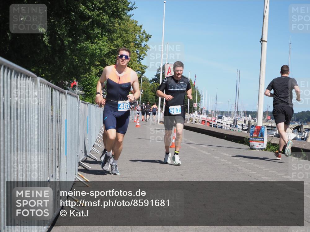 17.08.2025 - KN Förde Triathlon 2025 KatJ http://msf.ph/oto/8591681 17.08.2025 13:37:37 Laufen 411, 457, 462, 467, 506, 507 meine-sportfotos.de