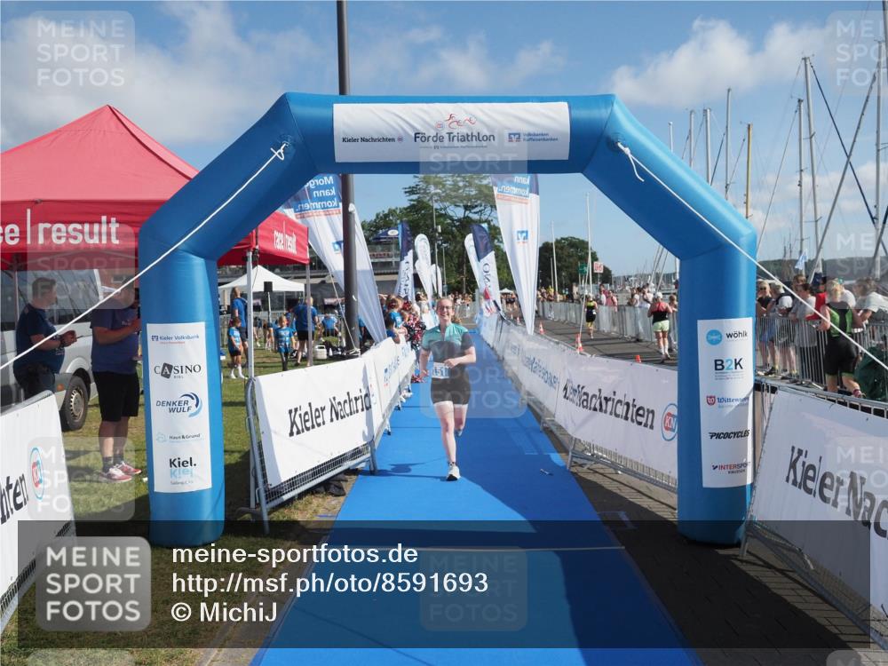 17.08.2025 - KN Förde Triathlon 2025 MichiJ http://msf.ph/oto/8591693 17.08.2025 10:34:07 Laufen 151 meine-sportfotos.de