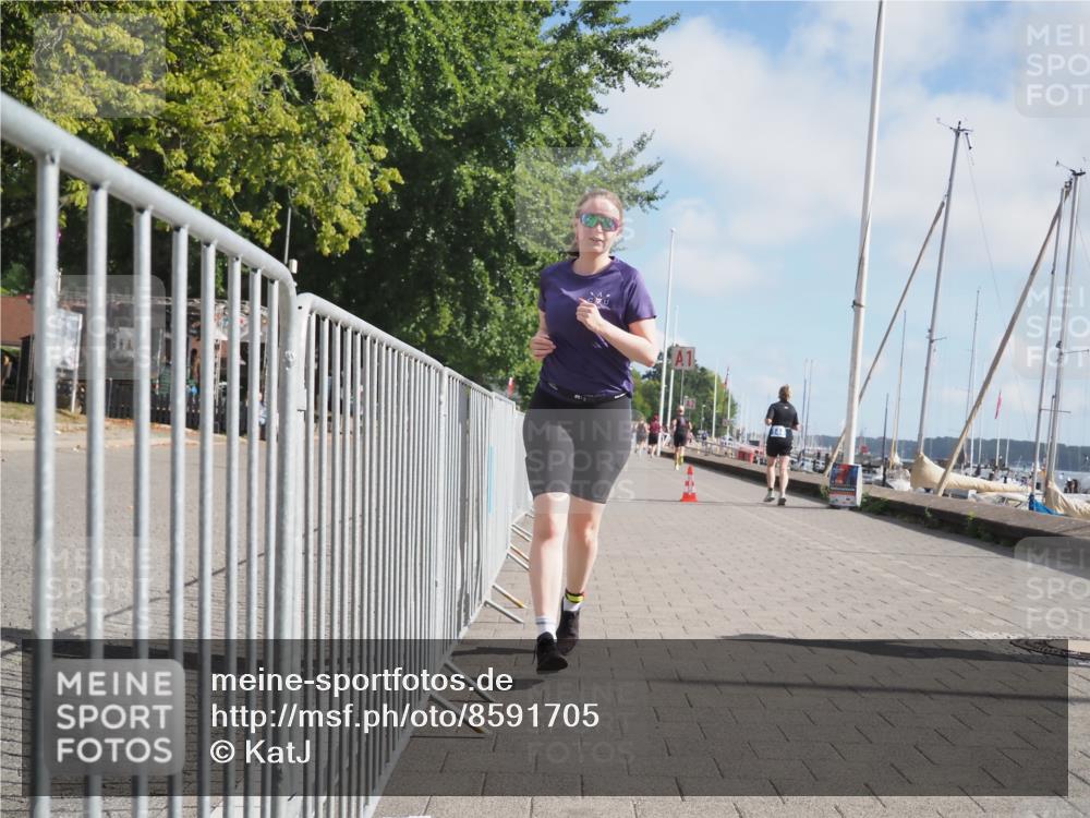 17.08.2025 - KN Förde Triathlon 2025 KatJ http://msf.ph/oto/8591705 17.08.2025 10:19:00 Laufen 170, 175 meine-sportfotos.de
