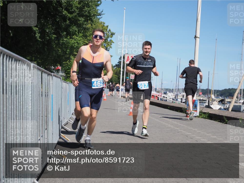 17.08.2025 - KN Förde Triathlon 2025 KatJ http://msf.ph/oto/8591723 17.08.2025 13:37:37 Laufen 411, 457, 462, 467, 506, 507 meine-sportfotos.de