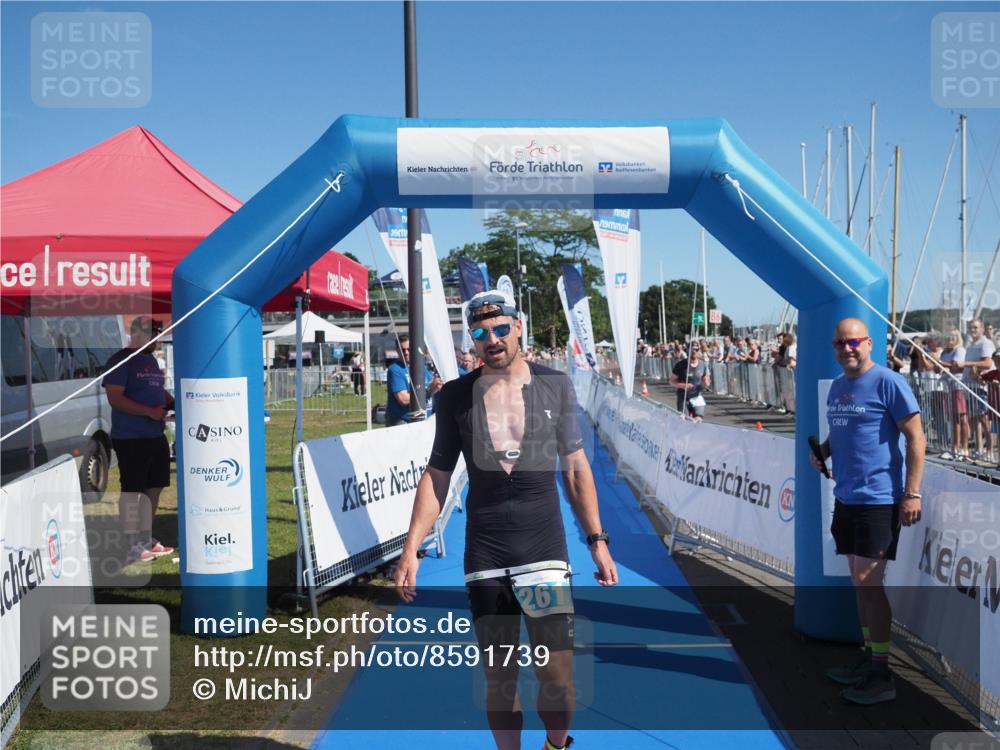 17.08.2025 - KN Förde Triathlon 2025 MichiJ http://msf.ph/oto/8591739 17.08.2025 11:51:49 Laufen 261 meine-sportfotos.de