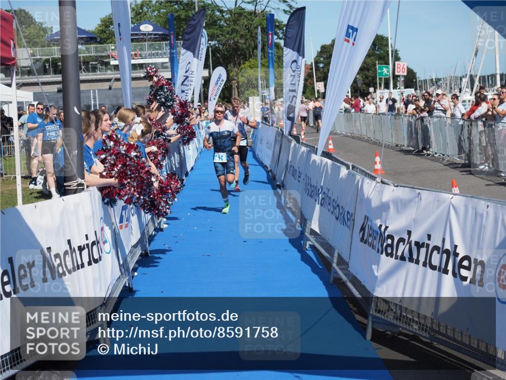 17.08.2025 - KN Förde Triathlon 2025 MichiJ http://msf.ph/oto/8591758 17.08.2025 13:51:41 Laufen 416, 460 meine-sportfotos.de