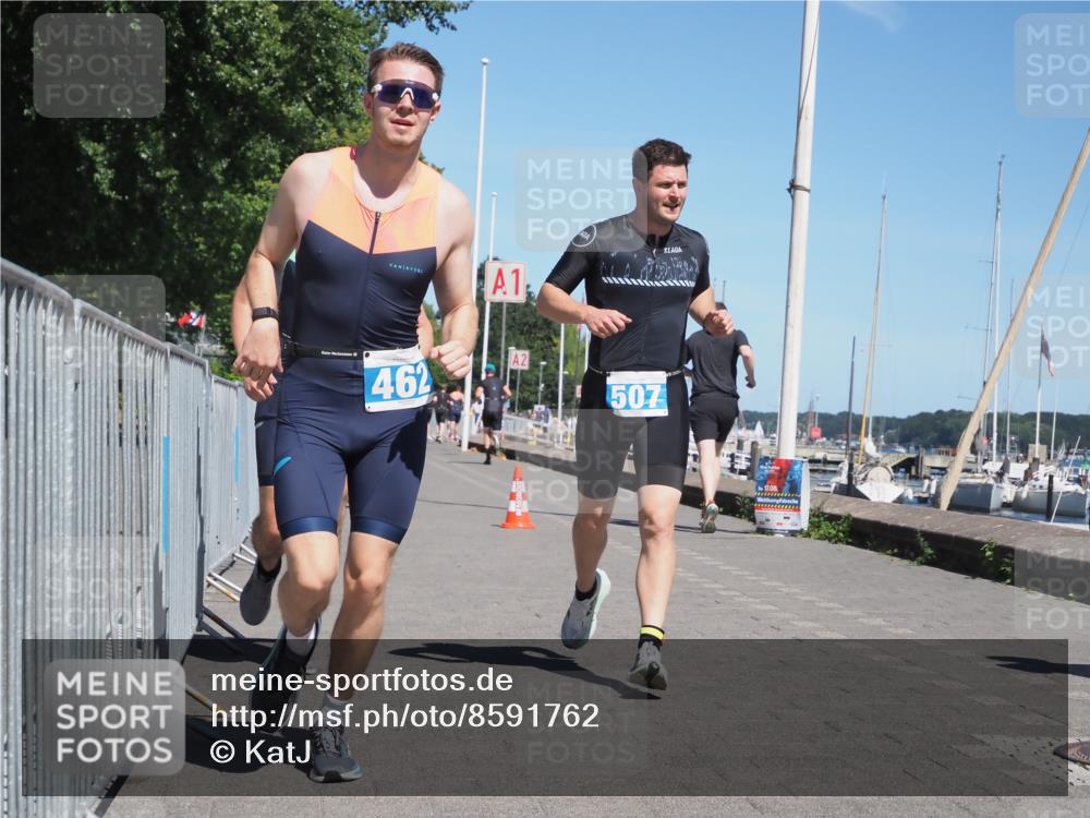 17.08.2025 - KN Förde Triathlon 2025 KatJ http://msf.ph/oto/8591762 17.08.2025 13:37:38 Laufen 411, 457, 462, 505, 506, 507 meine-sportfotos.de