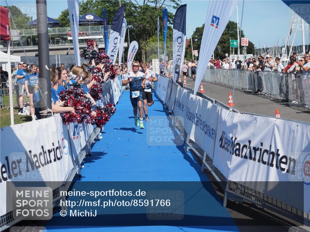 17.08.2025 - KN Förde Triathlon 2025 MichiJ http://msf.ph/oto/8591766 17.08.2025 13:51:41 Laufen 416, 460 meine-sportfotos.de