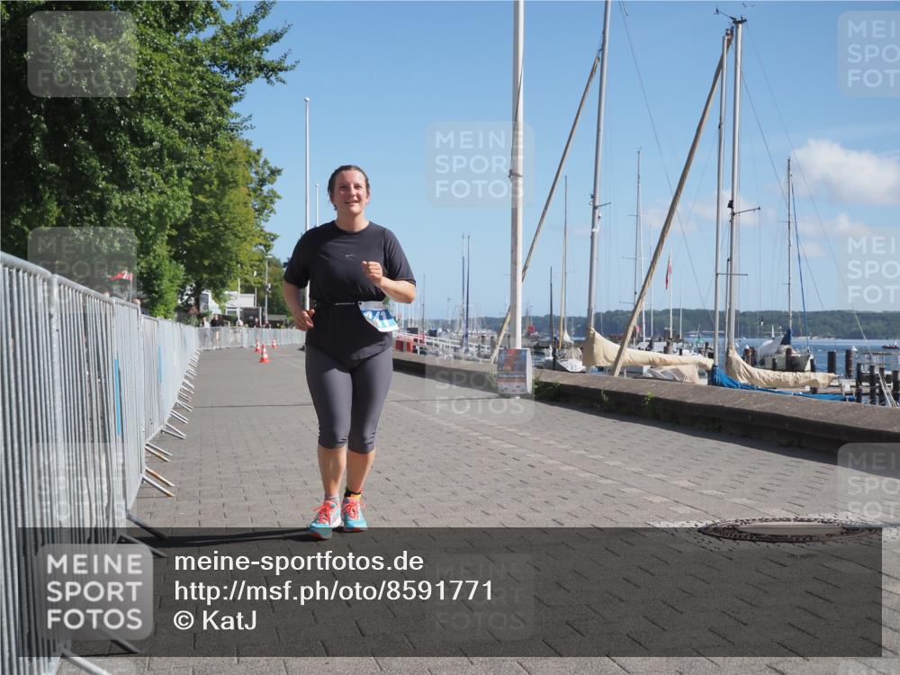 17.08.2025 - KN Förde Triathlon 2025 KatJ http://msf.ph/oto/8591771 17.08.2025 10:55:13 Laufen  meine-sportfotos.de
