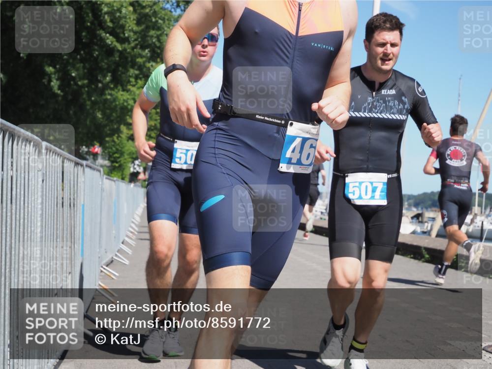 17.08.2025 - KN Förde Triathlon 2025 KatJ http://msf.ph/oto/8591772 17.08.2025 13:37:39 Laufen 411, 457, 462, 505, 506, 507 meine-sportfotos.de