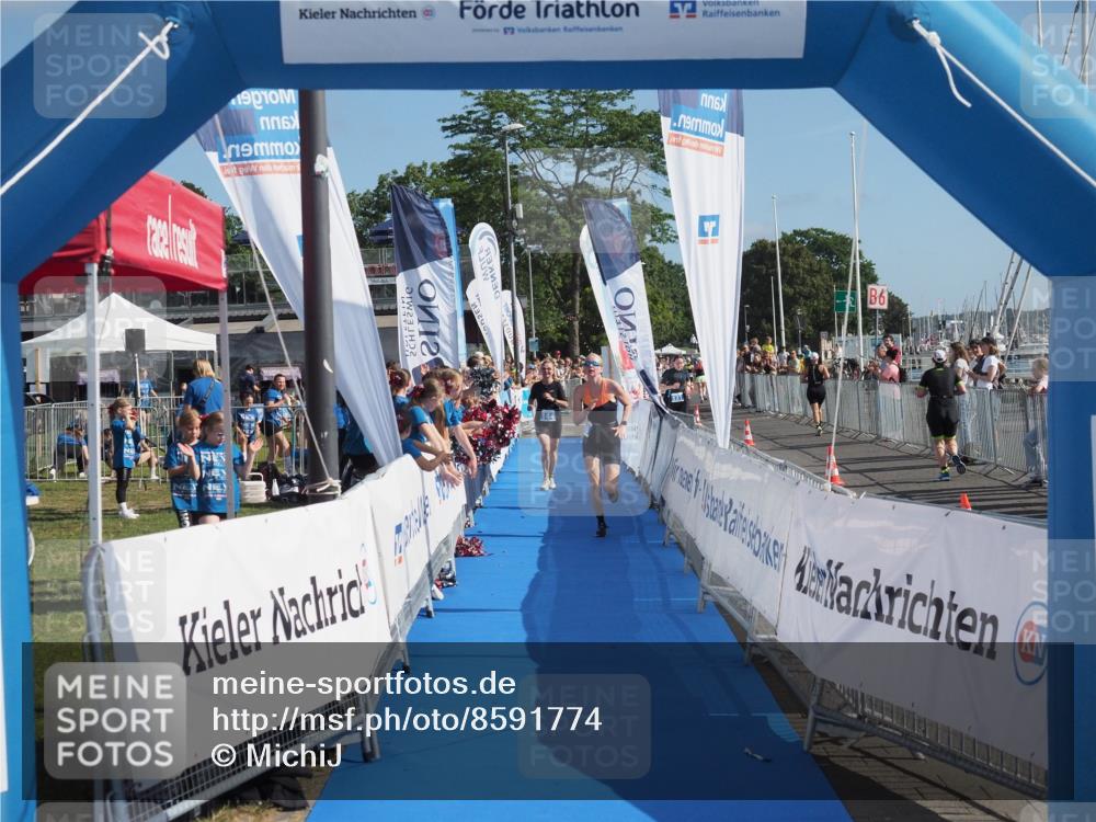 17.08.2025 - KN Förde Triathlon 2025 MichiJ http://msf.ph/oto/8591774 17.08.2025 10:34:25 Laufen 158 meine-sportfotos.de