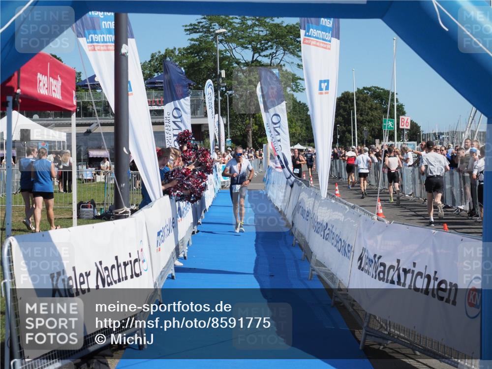 17.08.2025 - KN Förde Triathlon 2025 MichiJ http://msf.ph/oto/8591775 17.08.2025 11:54:20 Laufen 274 meine-sportfotos.de