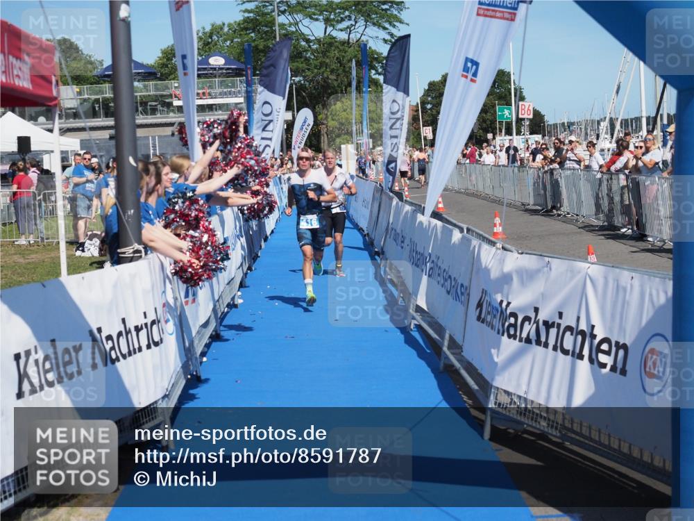 17.08.2025 - KN Förde Triathlon 2025 MichiJ http://msf.ph/oto/8591787 17.08.2025 13:51:41 Laufen 416, 460 meine-sportfotos.de