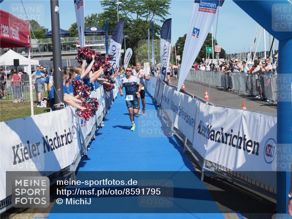 17.08.2025 - KN Förde Triathlon 2025 MichiJ http://msf.ph/oto/8591795 17.08.2025 13:51:41 Laufen 416, 460 meine-sportfotos.de