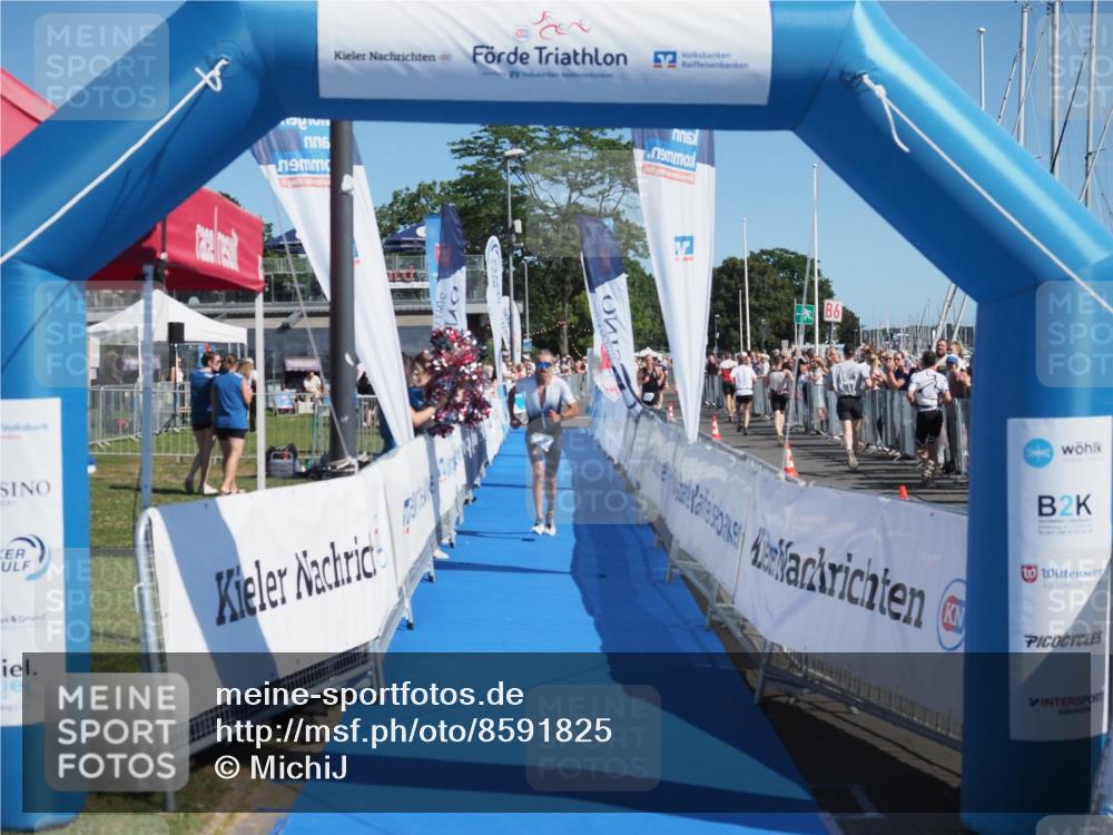 17.08.2025 - KN Förde Triathlon 2025 MichiJ http://msf.ph/oto/8591825 17.08.2025 11:54:21 Laufen 274 meine-sportfotos.de