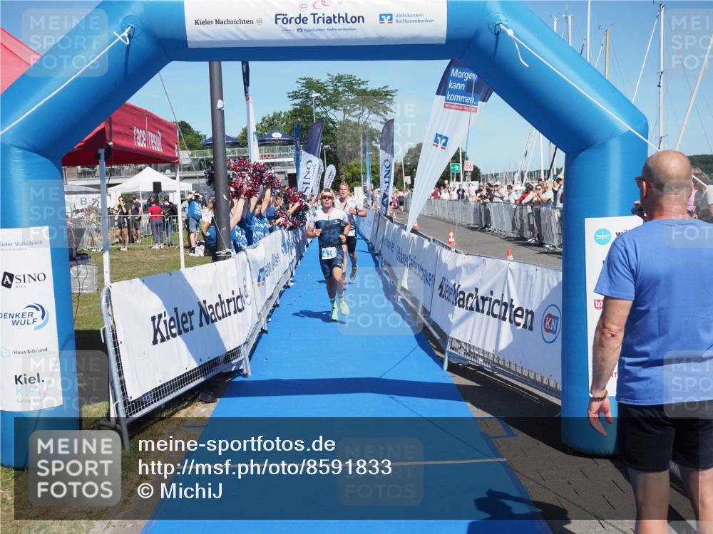 17.08.2025 - KN Förde Triathlon 2025 MichiJ http://msf.ph/oto/8591833 17.08.2025 13:51:42 Laufen 416, 460 meine-sportfotos.de