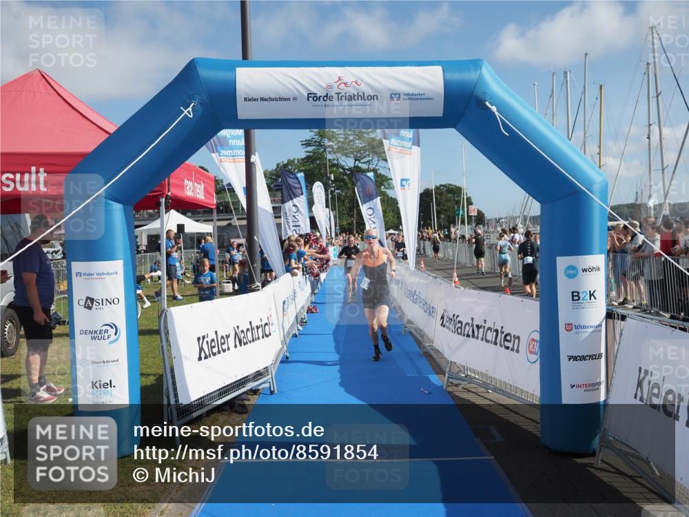 17.08.2025 - KN Förde Triathlon 2025 MichiJ http://msf.ph/oto/8591854 17.08.2025 10:34:27 Laufen 144, 158 meine-sportfotos.de