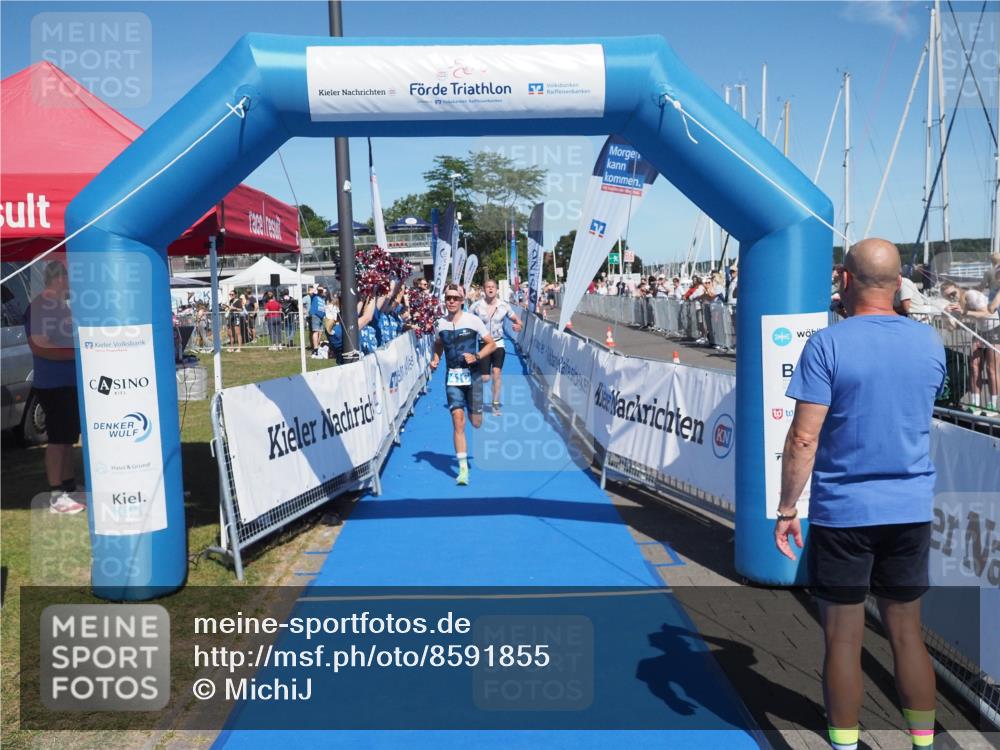17.08.2025 - KN Förde Triathlon 2025 MichiJ http://msf.ph/oto/8591855 17.08.2025 13:51:43 Laufen 416, 460 meine-sportfotos.de