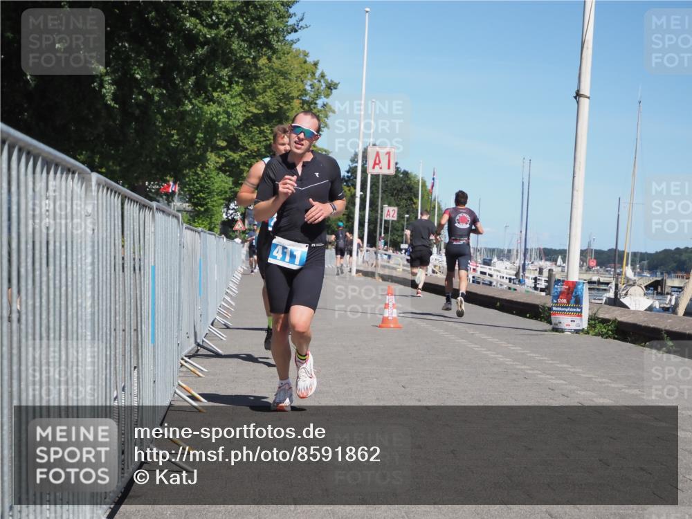 17.08.2025 - KN Förde Triathlon 2025 KatJ http://msf.ph/oto/8591862 17.08.2025 13:37:42 Laufen 411, 457, 462, 505, 506, 507 meine-sportfotos.de