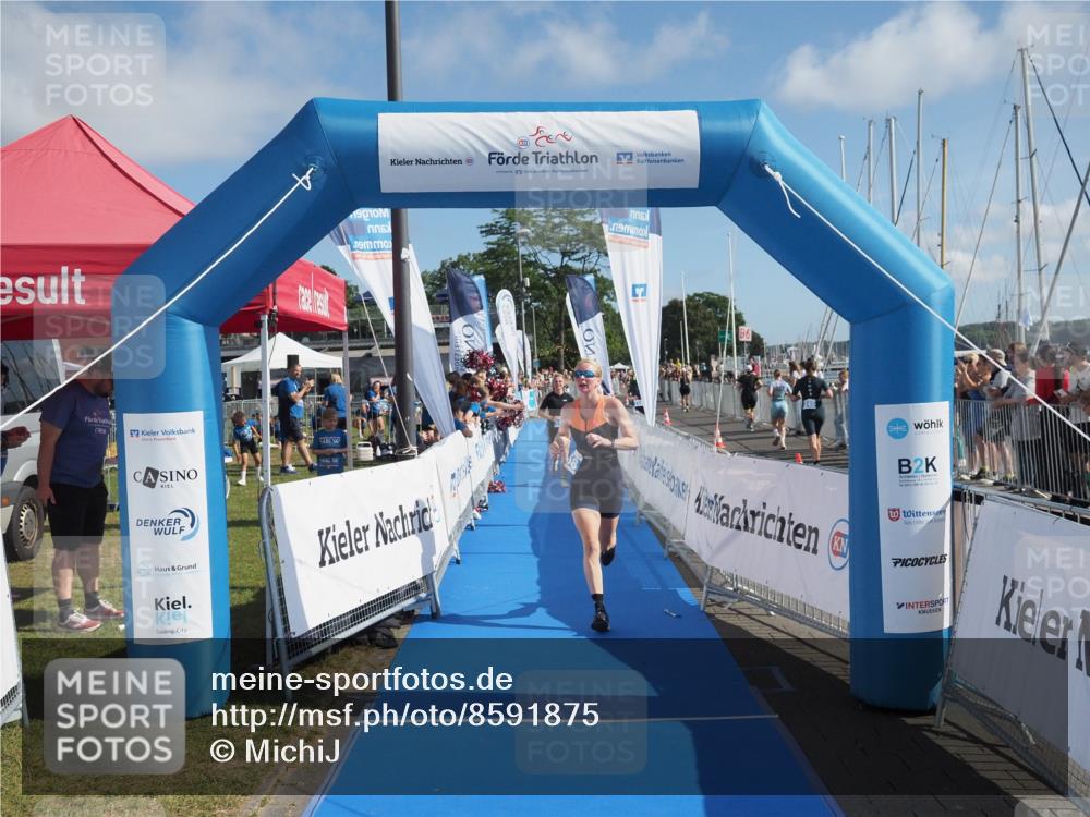 17.08.2025 - KN Förde Triathlon 2025 MichiJ http://msf.ph/oto/8591875 17.08.2025 10:34:27 Laufen 144, 158 meine-sportfotos.de