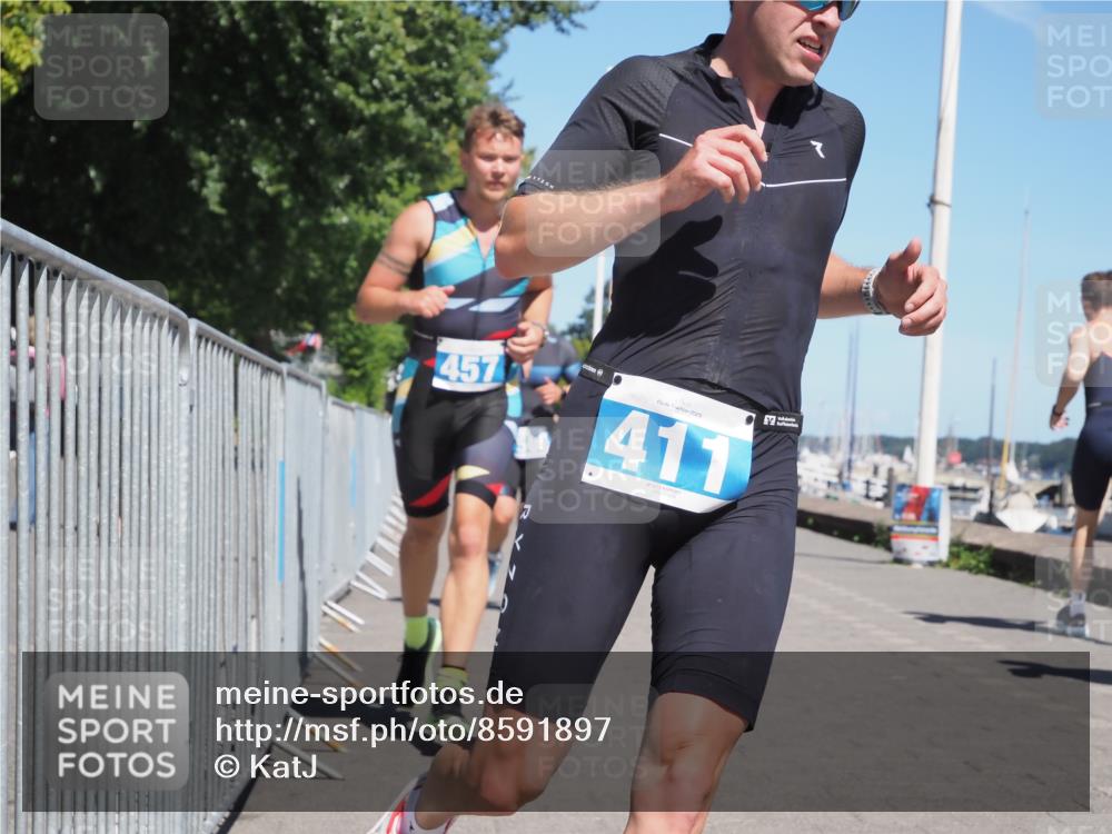 17.08.2025 - KN Förde Triathlon 2025 KatJ http://msf.ph/oto/8591897 17.08.2025 13:37:44 Laufen 411, 457, 505 meine-sportfotos.de