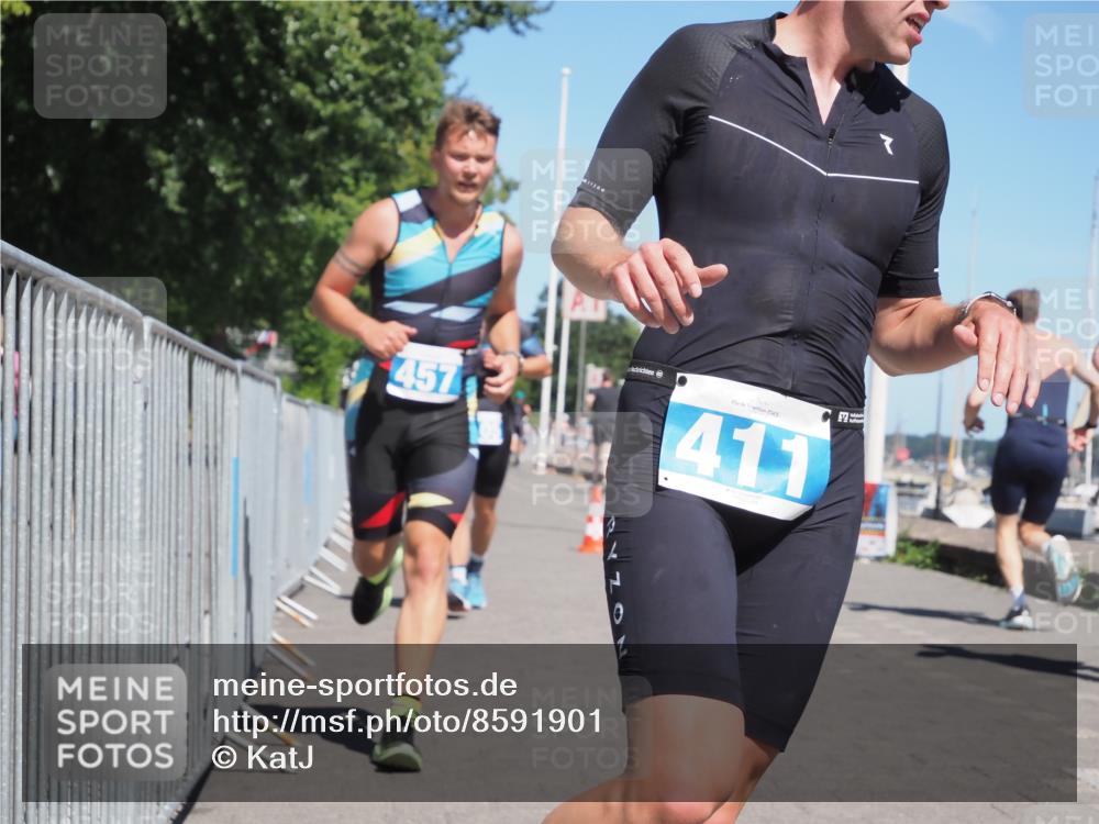 17.08.2025 - KN Förde Triathlon 2025 KatJ http://msf.ph/oto/8591901 17.08.2025 13:37:44 Laufen 411, 457, 505 meine-sportfotos.de