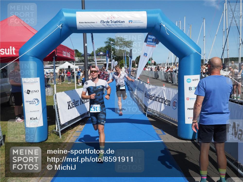 17.08.2025 - KN Förde Triathlon 2025 MichiJ http://msf.ph/oto/8591911 17.08.2025 13:51:44 Laufen 416, 460 meine-sportfotos.de