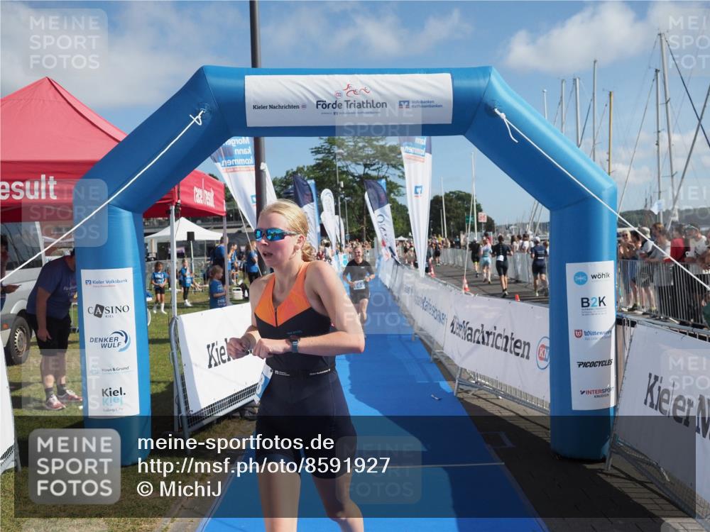 17.08.2025 - KN Förde Triathlon 2025 MichiJ http://msf.ph/oto/8591927 17.08.2025 10:34:28 Laufen 144, 158 meine-sportfotos.de