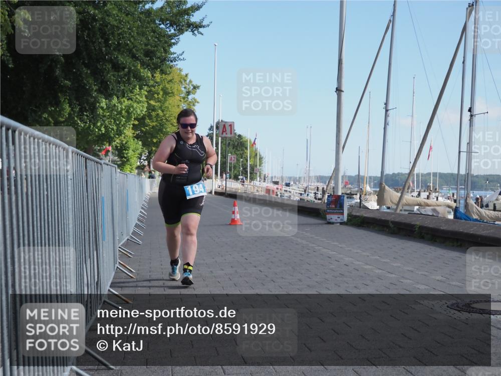 17.08.2025 - KN Förde Triathlon 2025 KatJ http://msf.ph/oto/8591929 17.08.2025 10:56:53 Laufen 194 meine-sportfotos.de
