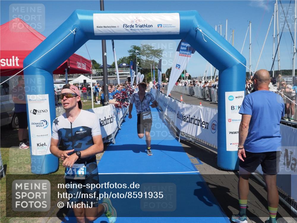 17.08.2025 - KN Förde Triathlon 2025 MichiJ http://msf.ph/oto/8591935 17.08.2025 13:51:44 Laufen 416, 460 meine-sportfotos.de