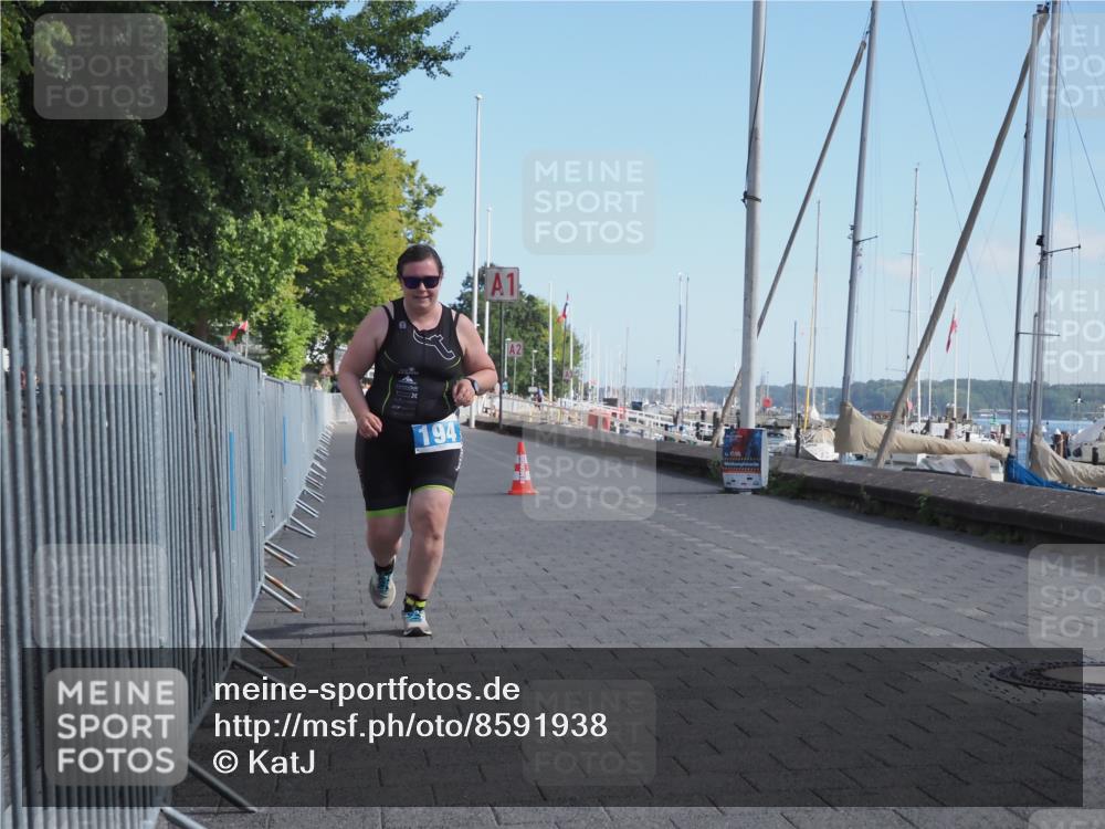 17.08.2025 - KN Förde Triathlon 2025 KatJ http://msf.ph/oto/8591938 17.08.2025 10:56:53 Laufen 194 meine-sportfotos.de