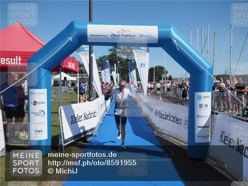 17.08.2025 - KN Förde Triathlon 2025 MichiJ http://msf.ph/oto/8591955 17.08.2025 11:54:24 Laufen 274 meine-sportfotos.de