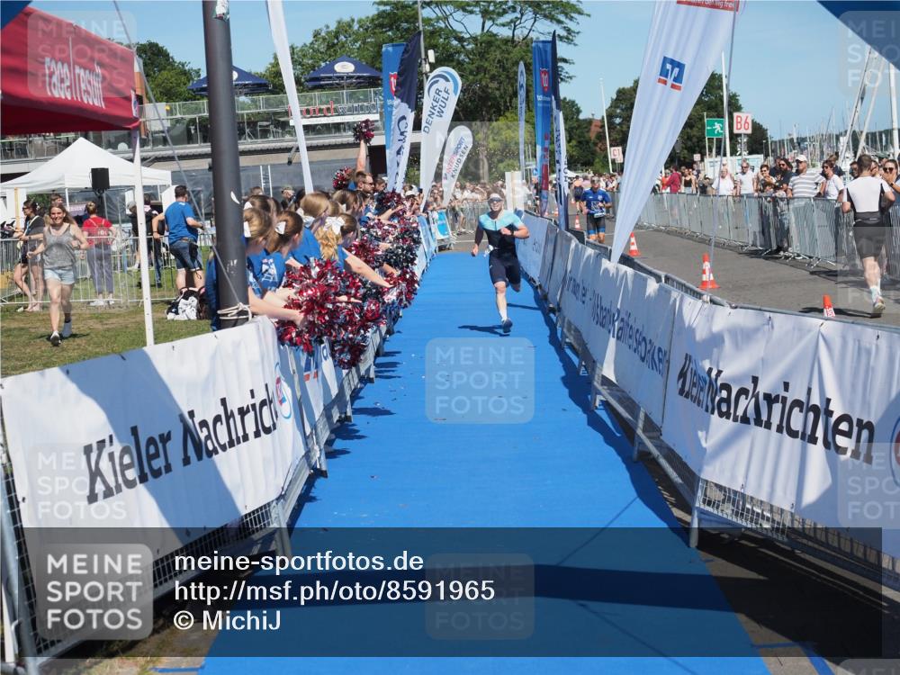 17.08.2025 - KN Förde Triathlon 2025 MichiJ http://msf.ph/oto/8591965 17.08.2025 13:51:49 Laufen 416, 460, 469 meine-sportfotos.de