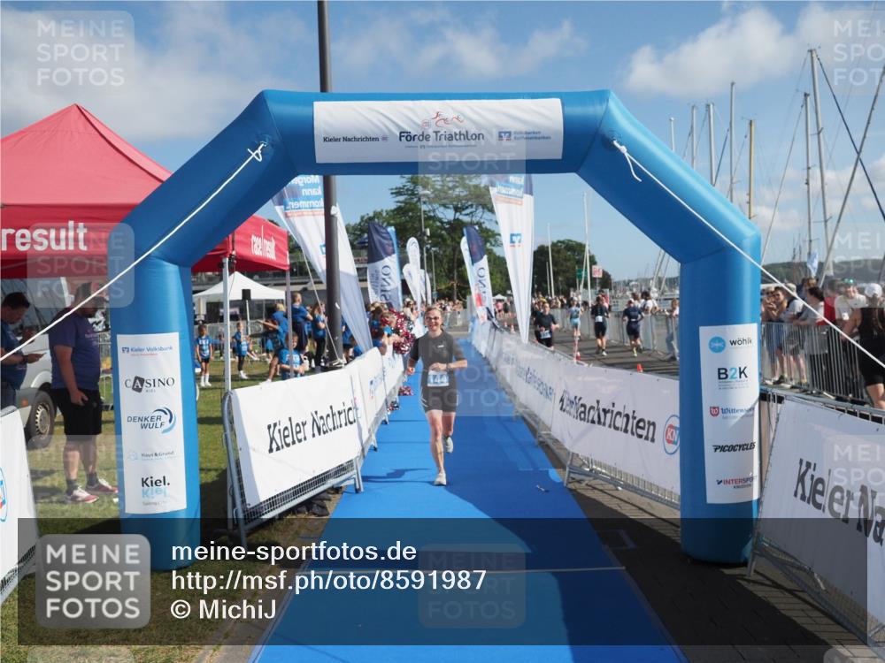 17.08.2025 - KN Förde Triathlon 2025 MichiJ http://msf.ph/oto/8591987 17.08.2025 10:34:30 Laufen 144, 158 meine-sportfotos.de