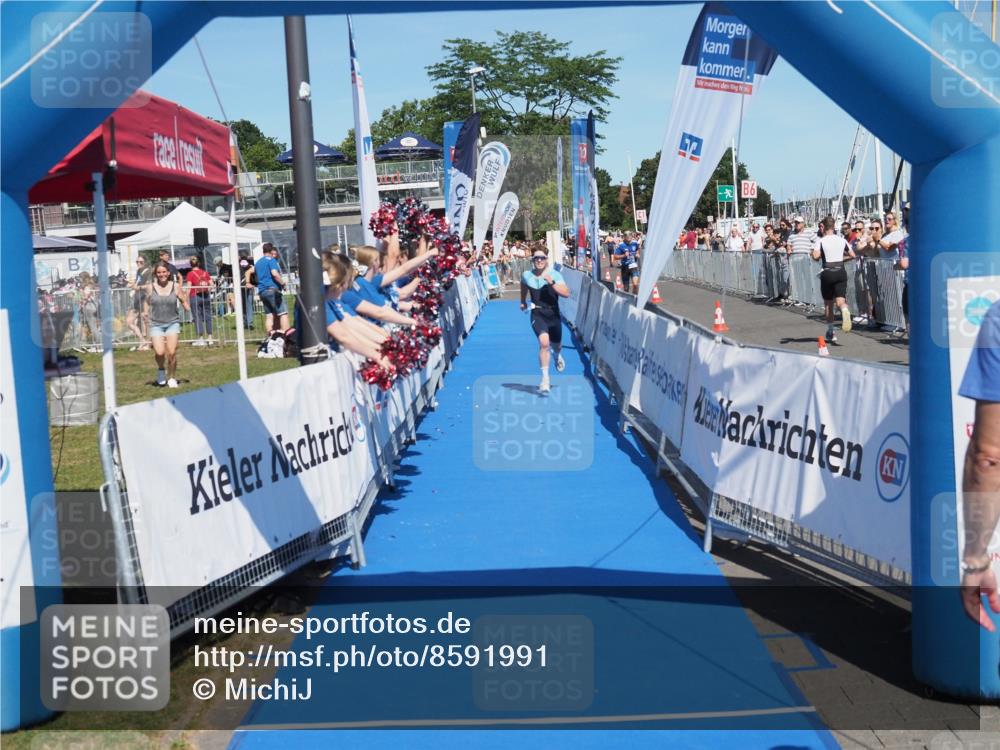 17.08.2025 - KN Förde Triathlon 2025 MichiJ http://msf.ph/oto/8591991 17.08.2025 13:51:49 Laufen 416, 460, 469 meine-sportfotos.de