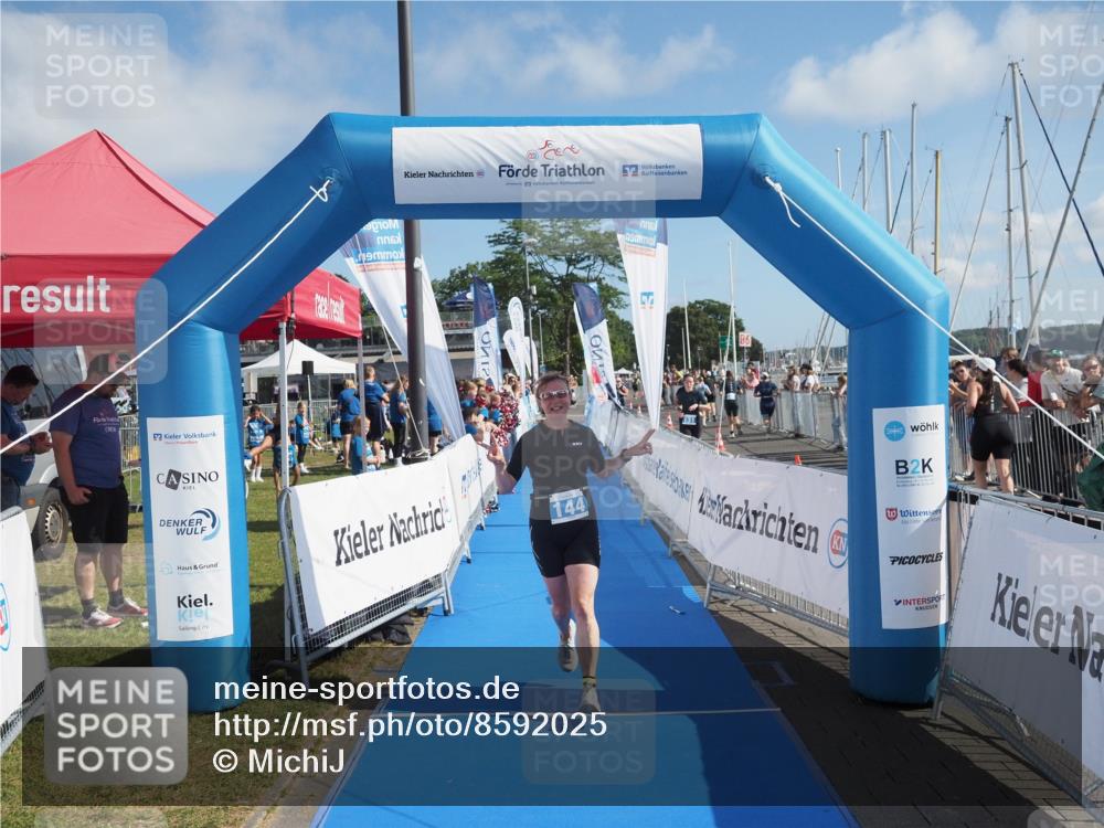 17.08.2025 - KN Förde Triathlon 2025 MichiJ http://msf.ph/oto/8592025 17.08.2025 10:34:31 Laufen 144, 158 meine-sportfotos.de