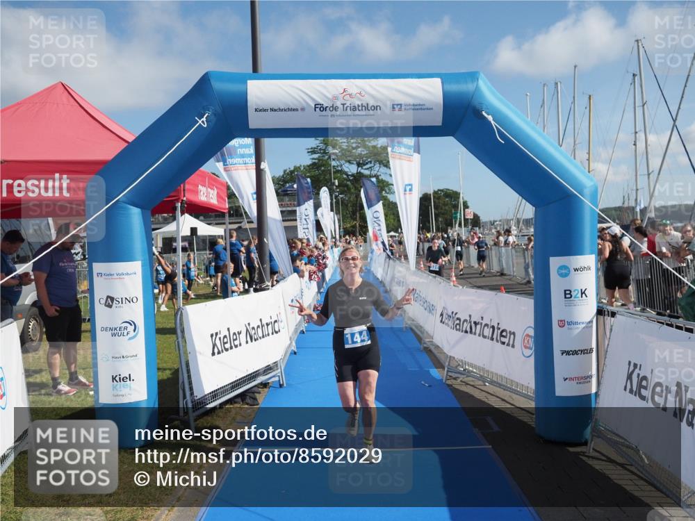17.08.2025 - KN Förde Triathlon 2025 MichiJ http://msf.ph/oto/8592029 17.08.2025 10:34:31 Laufen 144, 158 meine-sportfotos.de