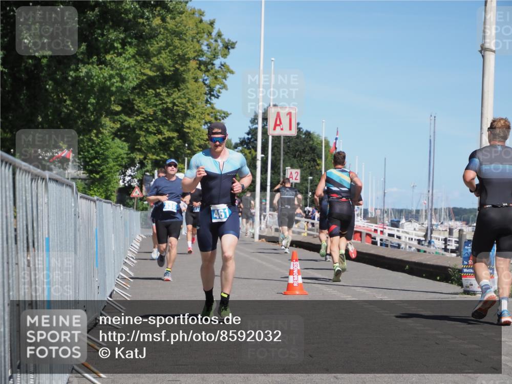 17.08.2025 - KN Förde Triathlon 2025 KatJ http://msf.ph/oto/8592032 17.08.2025 13:37:53 Laufen 417, 436, 461 meine-sportfotos.de