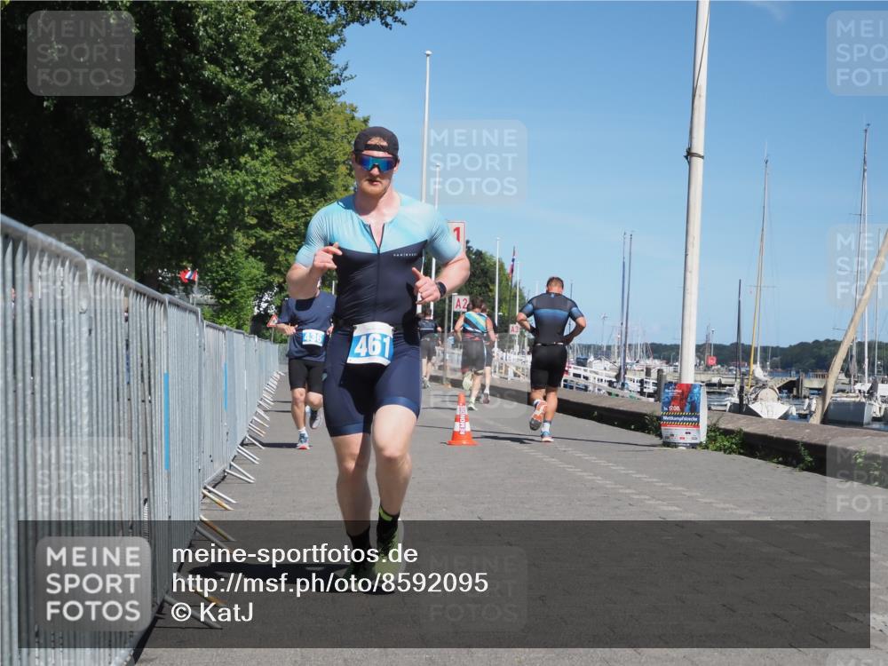 17.08.2025 - KN Förde Triathlon 2025 KatJ http://msf.ph/oto/8592095 17.08.2025 13:37:55 Laufen 397, 417, 436, 442, 461 meine-sportfotos.de
