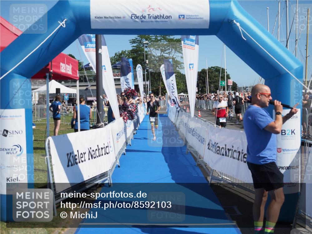 17.08.2025 - KN Förde Triathlon 2025 MichiJ http://msf.ph/oto/8592103 17.08.2025 11:56:13 Laufen 278 meine-sportfotos.de