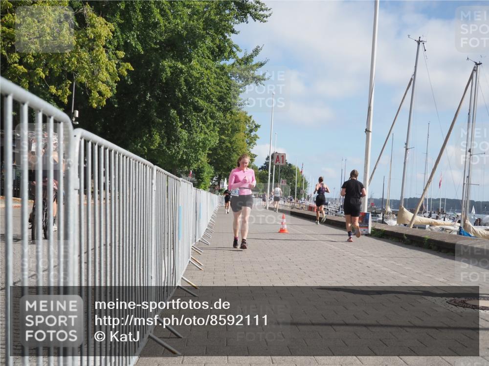 17.08.2025 - KN Förde Triathlon 2025 KatJ http://msf.ph/oto/8592111 17.08.2025 10:19:40 Laufen 205, 243 meine-sportfotos.de
