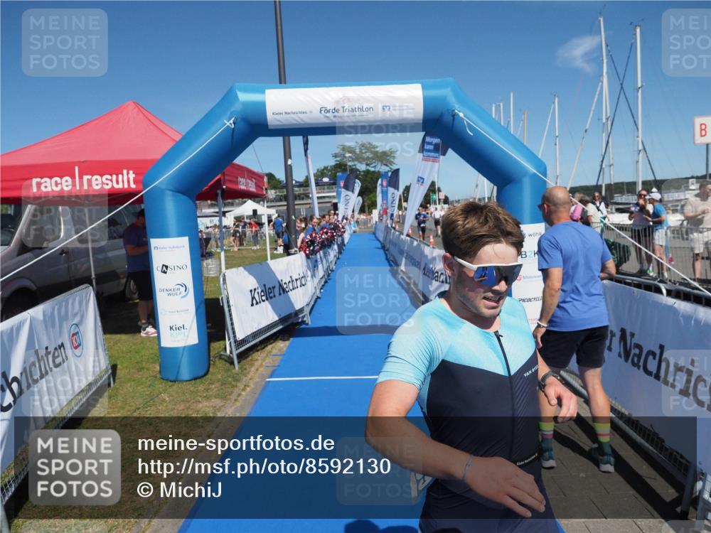 17.08.2025 - KN Förde Triathlon 2025 MichiJ http://msf.ph/oto/8592130 17.08.2025 13:51:52 Laufen 469 meine-sportfotos.de